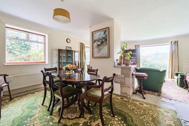 2, Purbeck Close, Bridport photo 2
