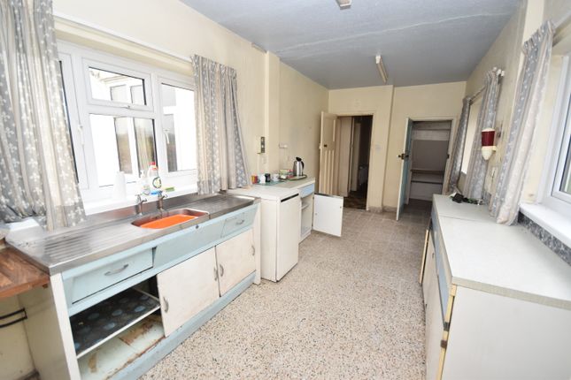 The Lymes, Whitchurch Road, Whitchurch photo 2