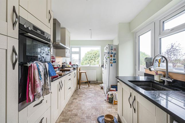 Beresford Road, Newhaven photo 3