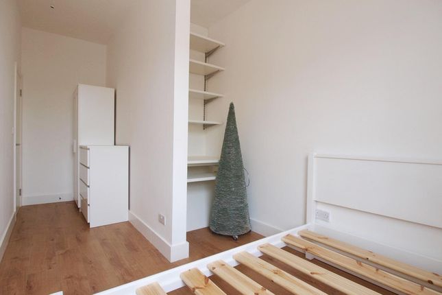 454A, Hornsey Road, London photo 2