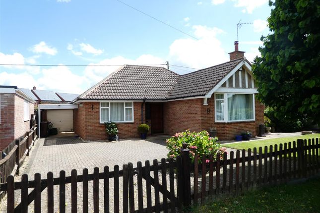 2 bed detached bungalow for sale in Oxford Road, Bodicote, Banbury OX15