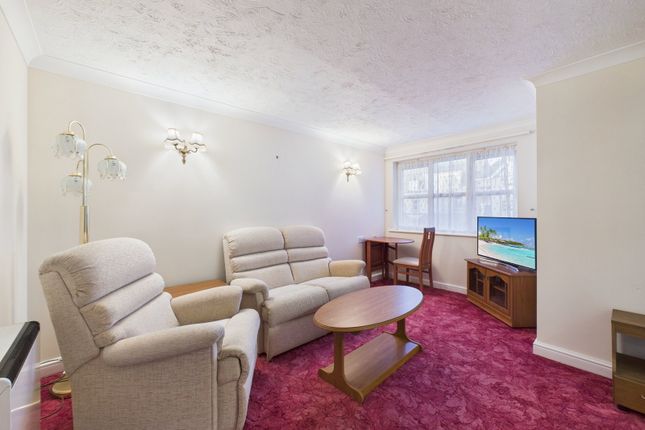 Tembani Court, Colin Road, Paignton photo 2
