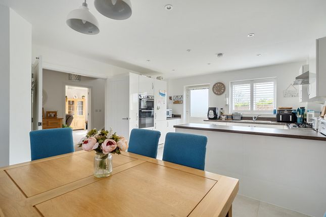 9, Sinclair Drive, Pulborough photo 4