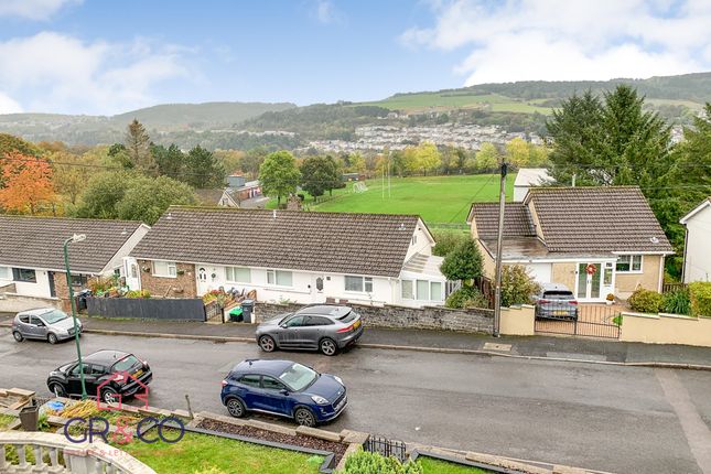 10 Cefn Parc, Tredegar photo 2