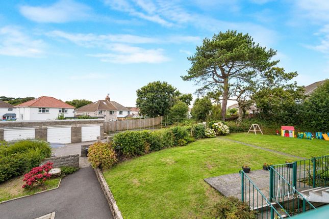 24 Grove House Clyne Close, Swansea photo 4