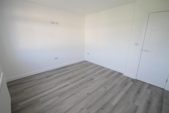 Kingsway Avenue, Bristol photo 5