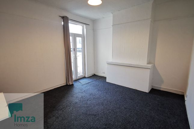 End terrace house to rent in Ursula Street, Bootle, Merseyside