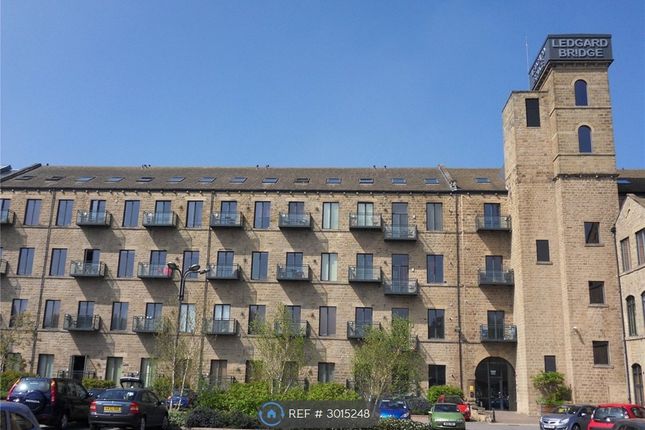 1-bed flat on Apartment 81, Ledgard Bridge Mill, Mirfield, £725/mo
