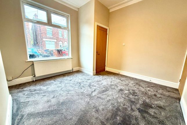 44, Florist Street, Stockport photo 4