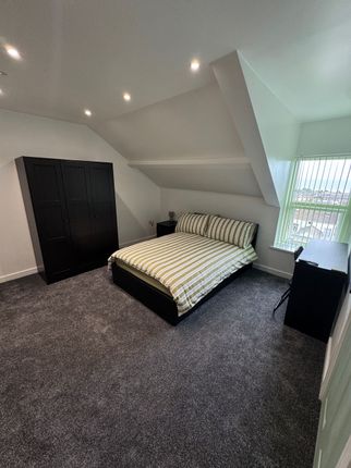 12 Rosehill Terrace, Swansea photo 5