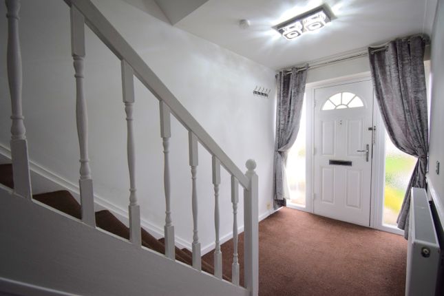 Semi-detached house to rent in Fontenaye Road, Tamworth