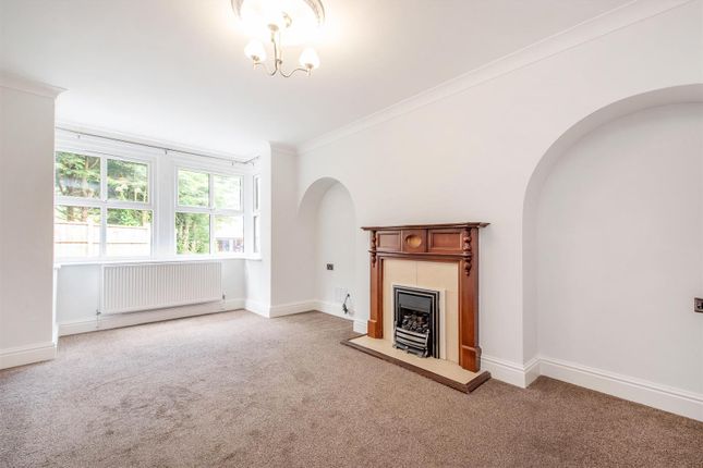 6, Beechfield Court, Leyland photo 2