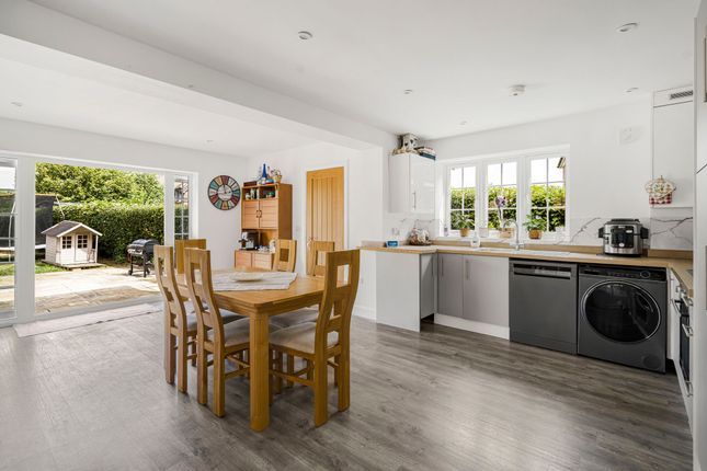 20 Beech Tree Road, High Wycombe photo 2