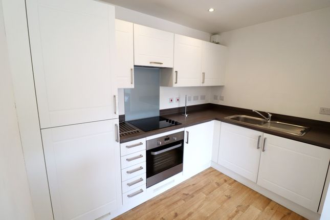 Flat 176, First Floor, Heol Gruffydd, Pontypridd photo 4