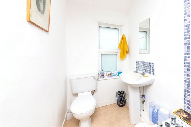Flat to rent in Rugby Place, Brighton