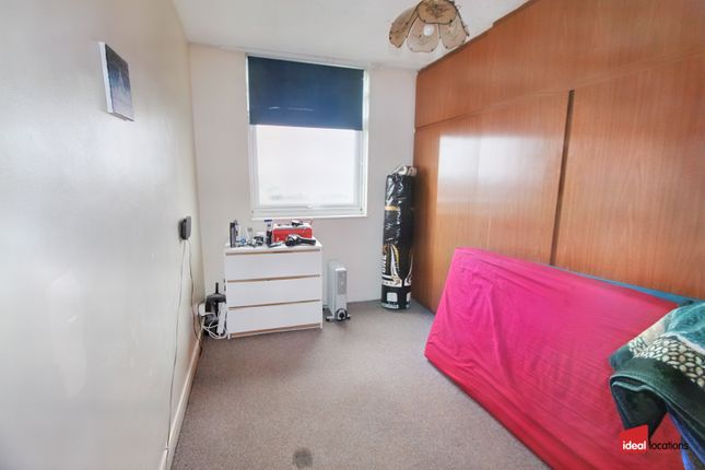 Flat for sale in 2 Park Avenue, Valebrook