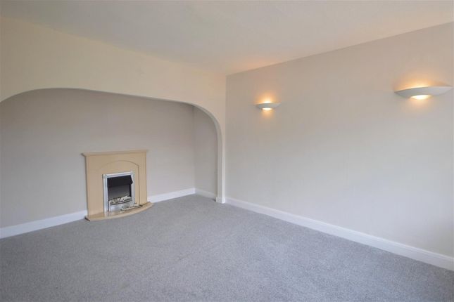6, Burns Avenue, Cheadle photo 3