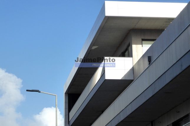 Apartment for sale in Apartment, Top Floor, With Sea View, 4 Bedrooms, Canidelo, Vila Nova De Gaia, Porto, Norte, Portugal