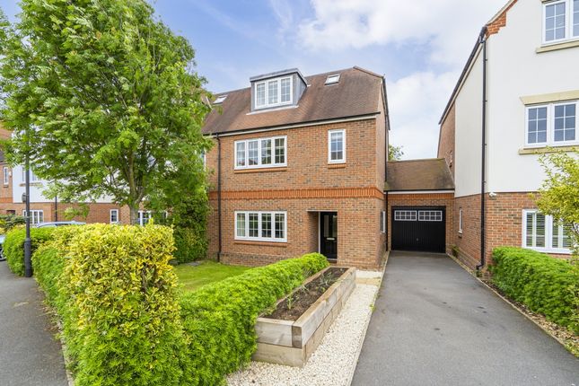 Thumbnail Semi-detached house to rent in Mortimer Crescent, St.Albans