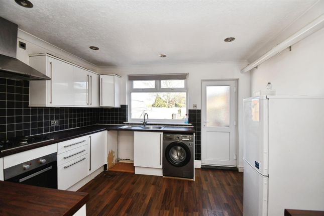 88, Danube Road, Hull photo 3