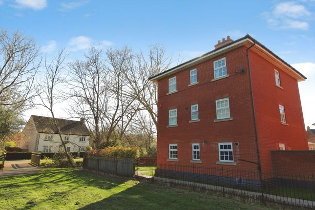 59 Muirfield, Swindon photo 2
