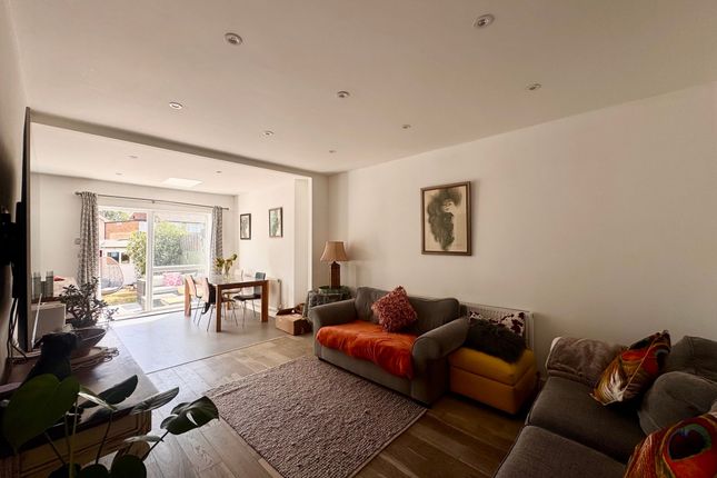 50b Firs Lane, London photo 4