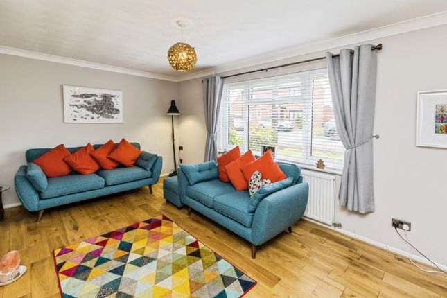 8 Woodlands Court,, DEESIDE, Clwyd photo 3