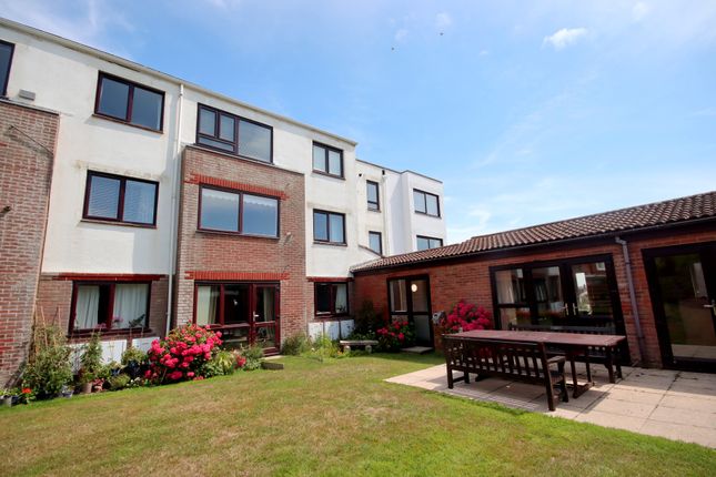 26, Shingle Bank Drive, Milford-on-Sea photo 2