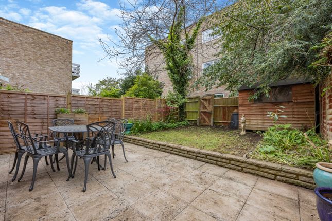 Terraced house for sale in Cunliffe Close, Oxford, Oxfordshire