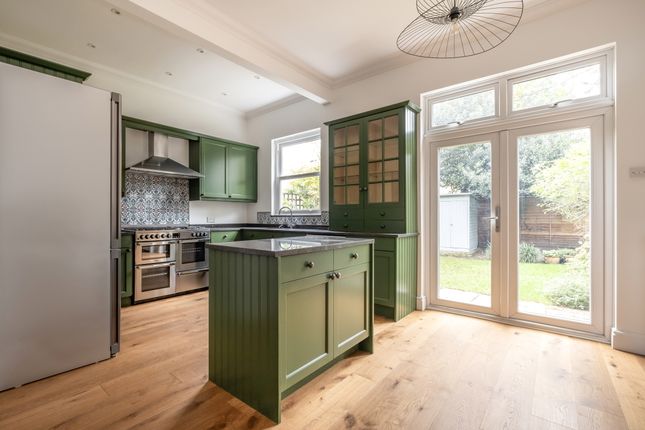 10, Cresswell Road, Twickenham photo 2