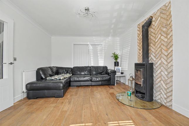 19, Foxglove Close, Brigg photo 4