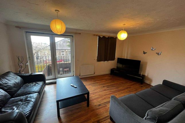 4 Bed Town House To Rent Poppy Close, Luton Lu3 1Ex