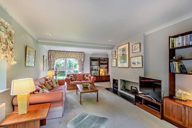 3, Whynstones Road, Berkshire photo 3