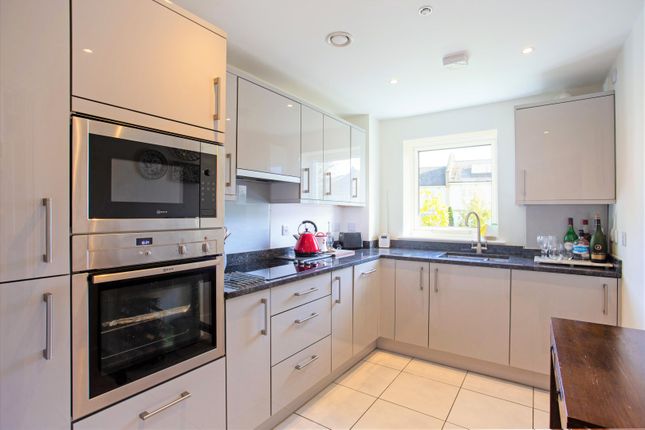 Flat for sale in New Court, Lansdown Road, Cheltenham, Gloucestershire