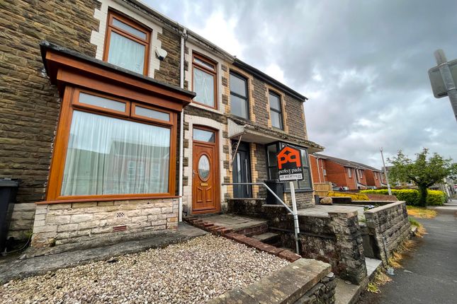14 Evelyn Road, Neath photo 2