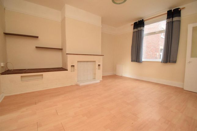 80, Dale Street, Ossett photo 2