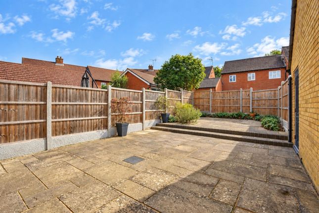56 Norton Place, Billericay photo 4