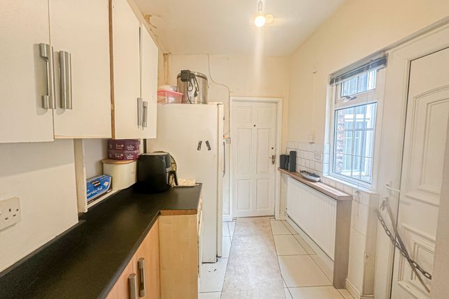 37 Gainsborough Road, Liverpool photo 4