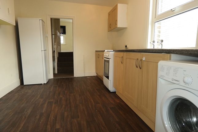 Abbey Wood Road, Abbey Wood photo 3