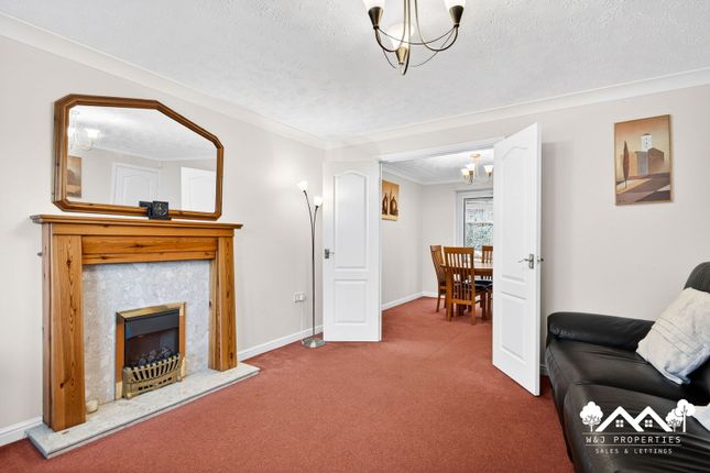10, Martholme Close, Blackburn photo 2