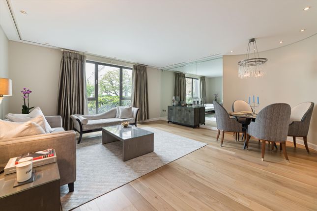 Thumbnail Flat to rent in Wycombe Square, Kensington, London