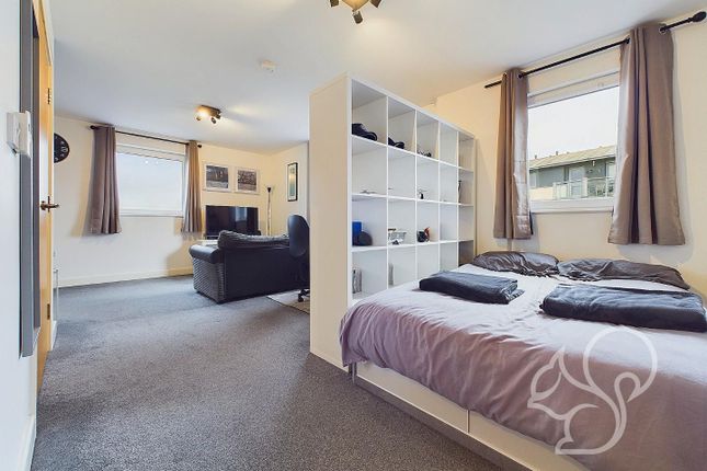 Studio flat on 48, De Grey Road, Colchester, £90,000