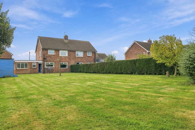 46 Cordwell Close, Chesterfield photo 3