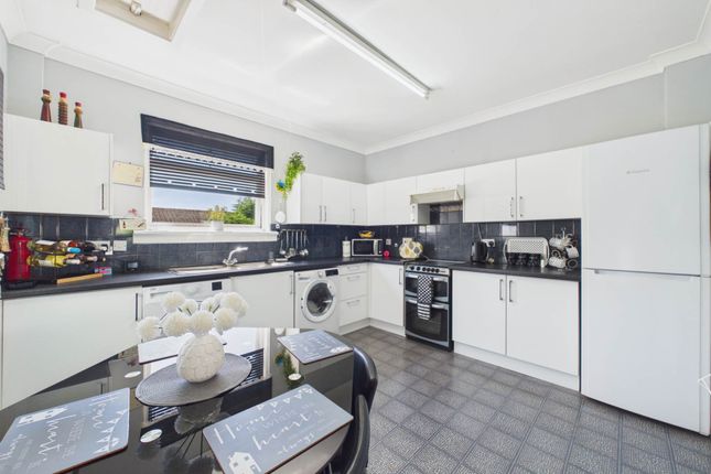 5, Watling Street, Glasgow photo 4