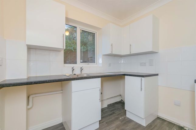 9, Redwood House, Church Road, Northenden photo 5