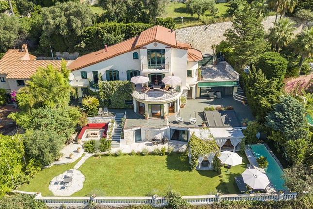 Villa for sale in Villefranche-Sur-Mer, Alpes Maritimes, Provence-Alpes-Côte D'azur, France