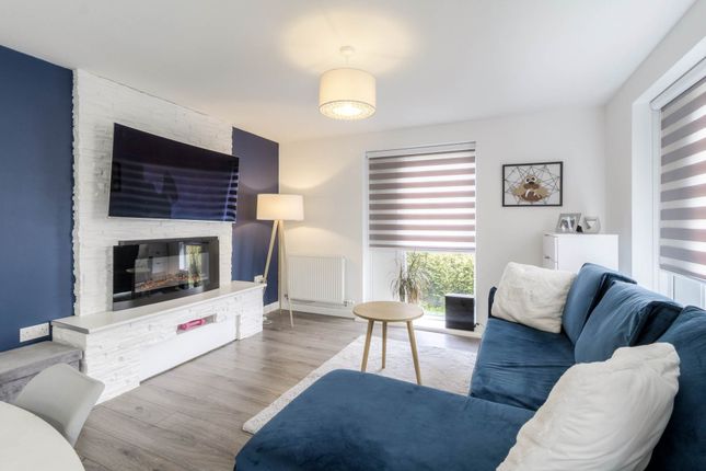 Thumbnail Flat for sale in Bow Road, Brooklands