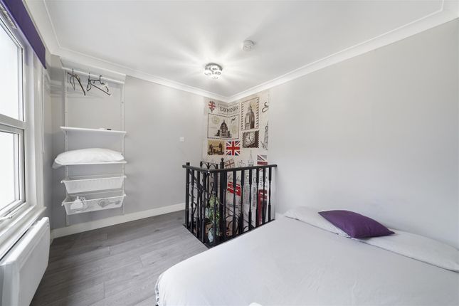 3, 63, Fernhead Road, Maida Vale photo 4