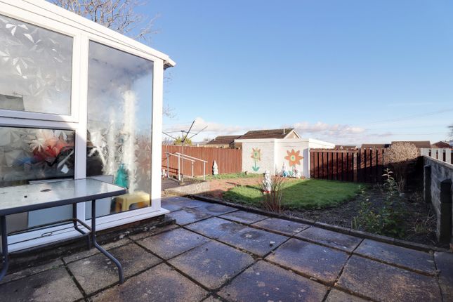 111, Westward Place, Bridgend photo 2