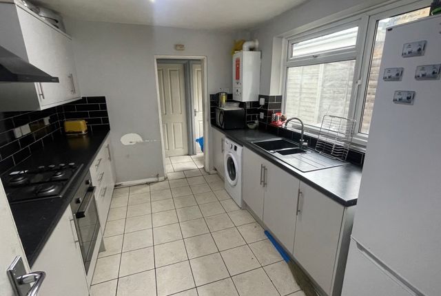 Thumbnail Terraced house to rent in Sherrard Road, Forest Gate
